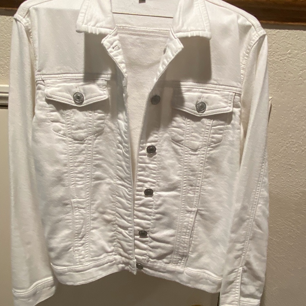 Stylish White Denim Jacket
